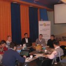 Активное обсуждение и анализ проектов